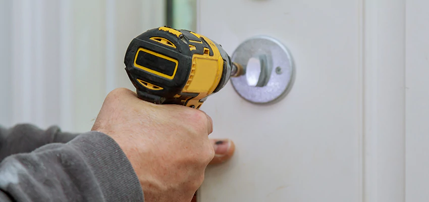 Street Locksmith For Smart Lock Repair in Magalia, CA